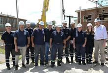 Vicerrectora Spinello presente en reapertura de Fabricaciones Militares