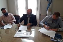 Ferro firma acuerdo con UNICEN para mejora de gestión administrativa