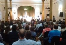 Emotivas historias en conferencia inicial por 50 años de Veterinarias