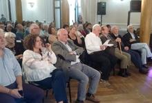 Emotivas historias en conferencia inicial por 50 años de Veterinarias