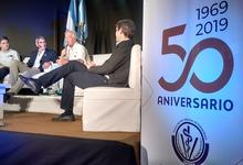 Emotivas historias en conferencia inicial por 50 años de Veterinarias
