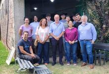 Rector y Vicerrectora visitan planta de reciclaje incubada en la universidad
