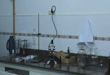 Laboratorio de Ciencias Naturales diseñado por docentes y estudiantes de FIO